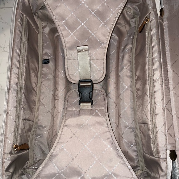Michael Kors Brown and Cream Carry On - Picture 6 of 7